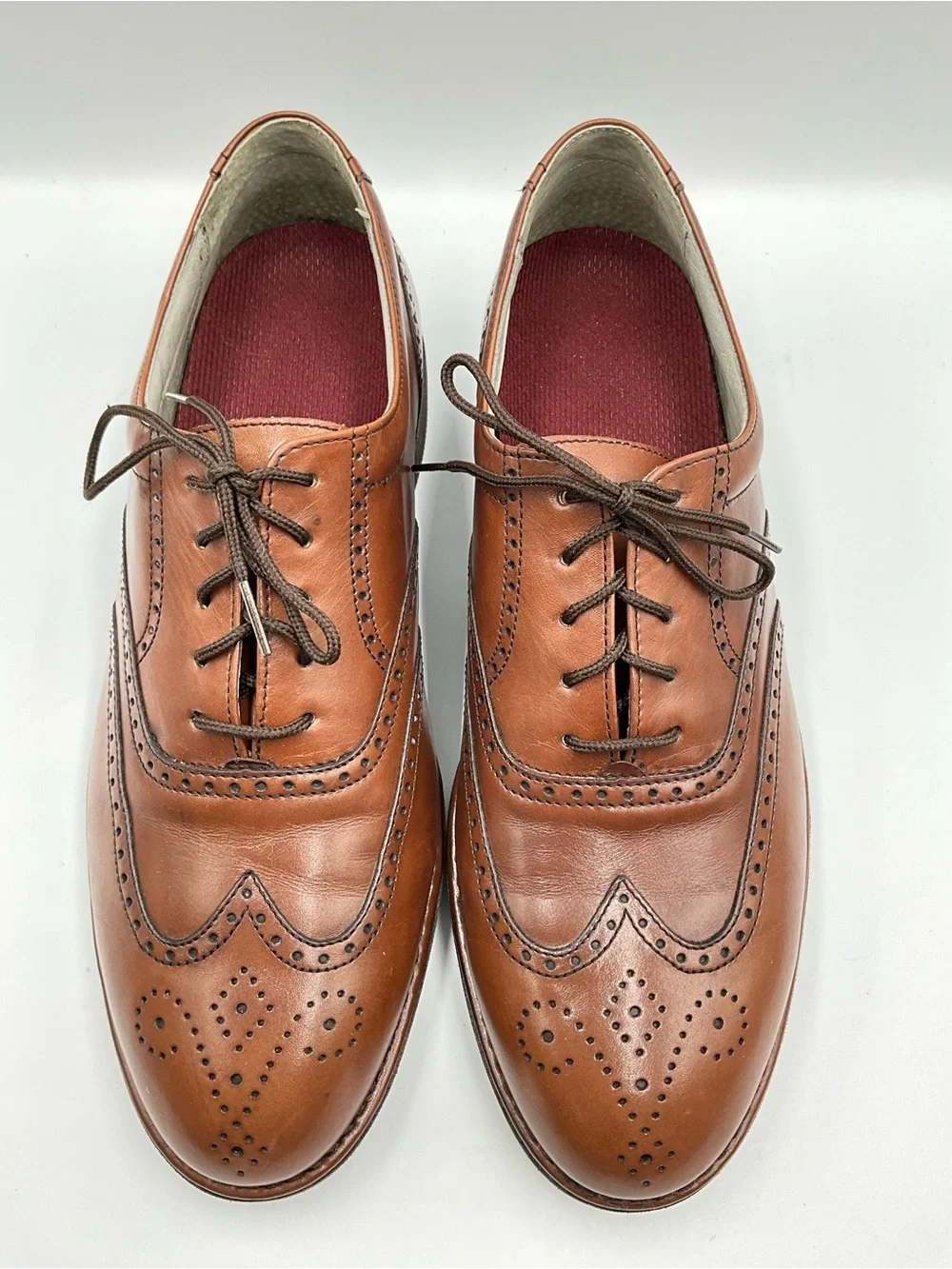 Rockport Vibram Oxford Size 9D Brown Brogue Leather Wingtip Oxfords